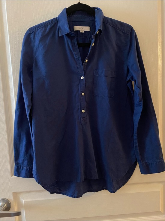 LOFT Tops - LOFT Cotton-Linen Blend 1/2 Button Down Collared Blouse in Blue - S
